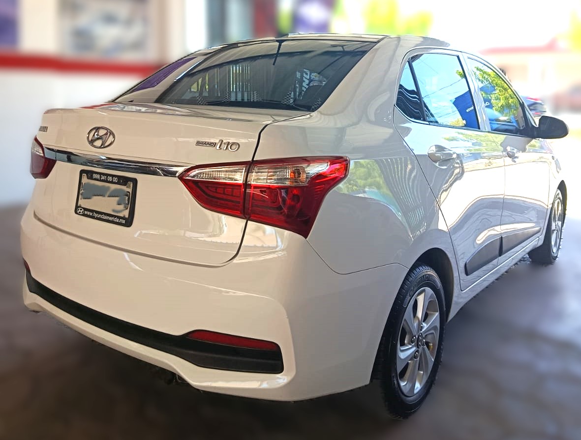 GRAND i10 GLS 2020