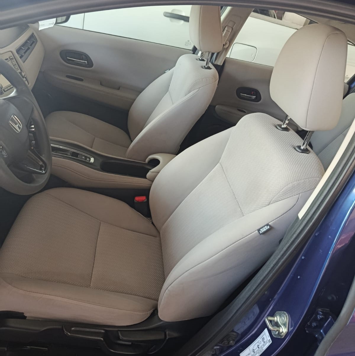HR-V UNIQ CVT 2017