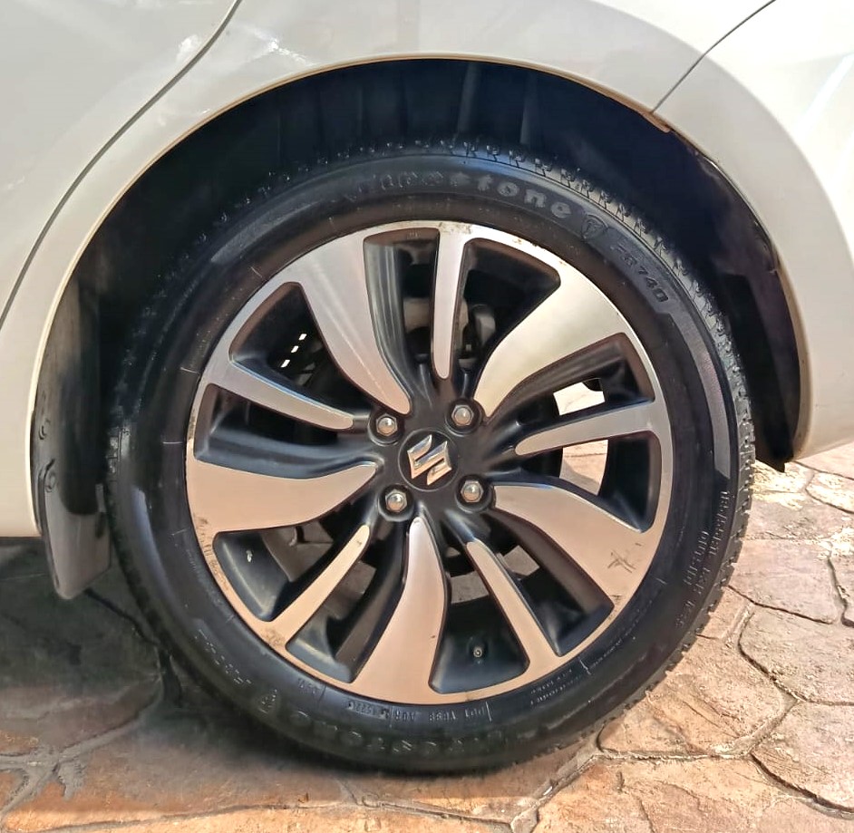 SWIFT GLX CVT 2018