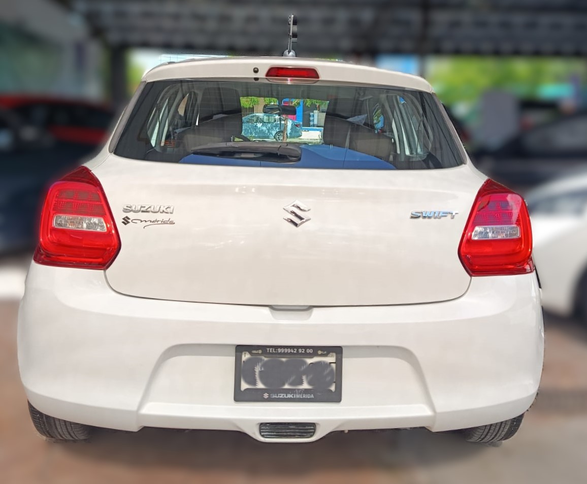 SWIFT GLX CVT 2018