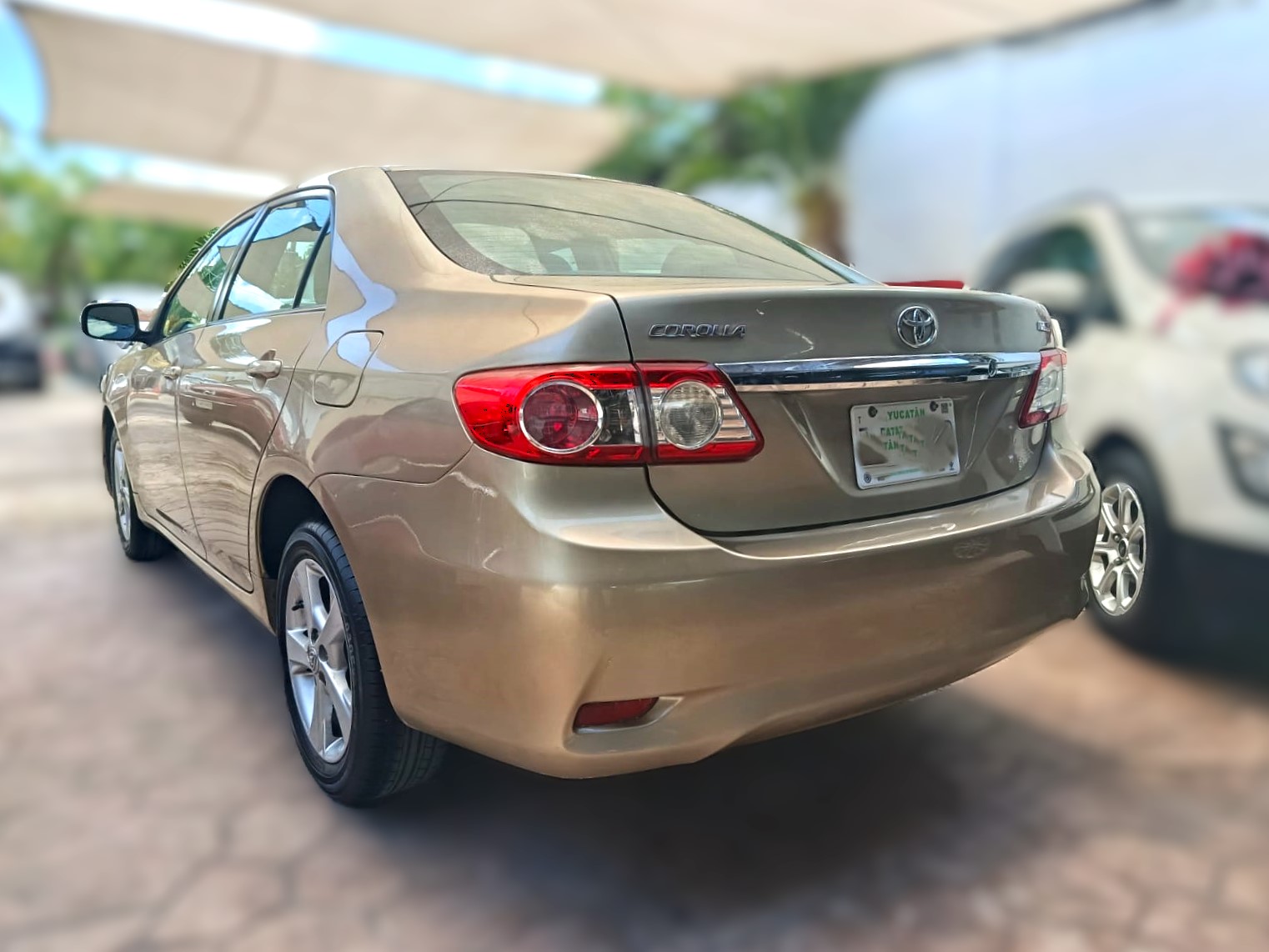 COROLLA XLE AT 2013